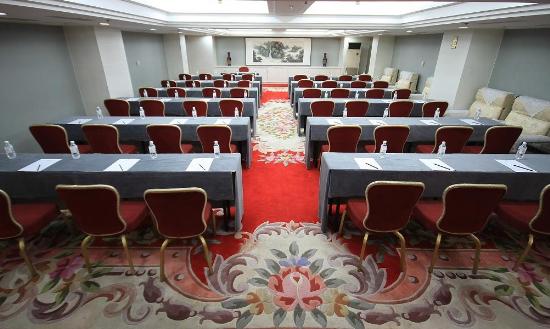 杭州大型可容纳700人的近西湖会议酒店
